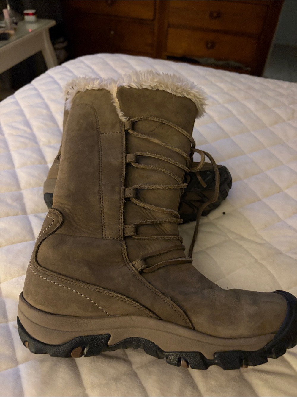 Keen Taupe Faux-Fur Lace-Up Winter Boots